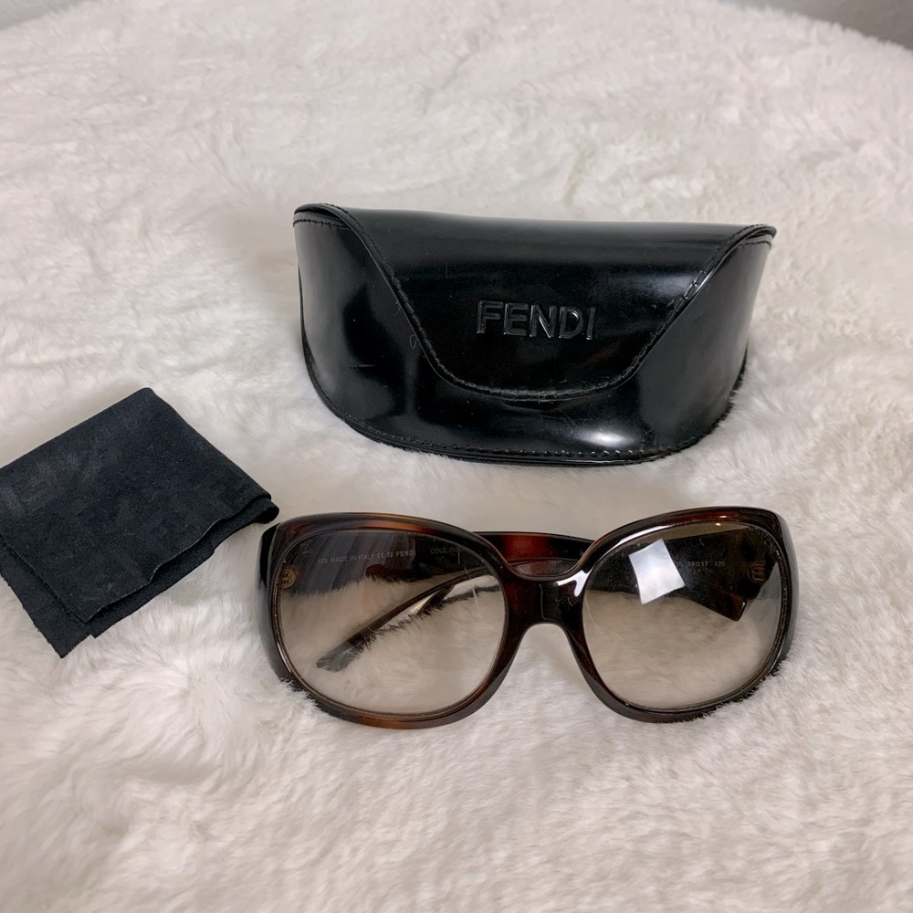 FENDI Sunglasses FS354
